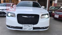 کرایسلەر 300